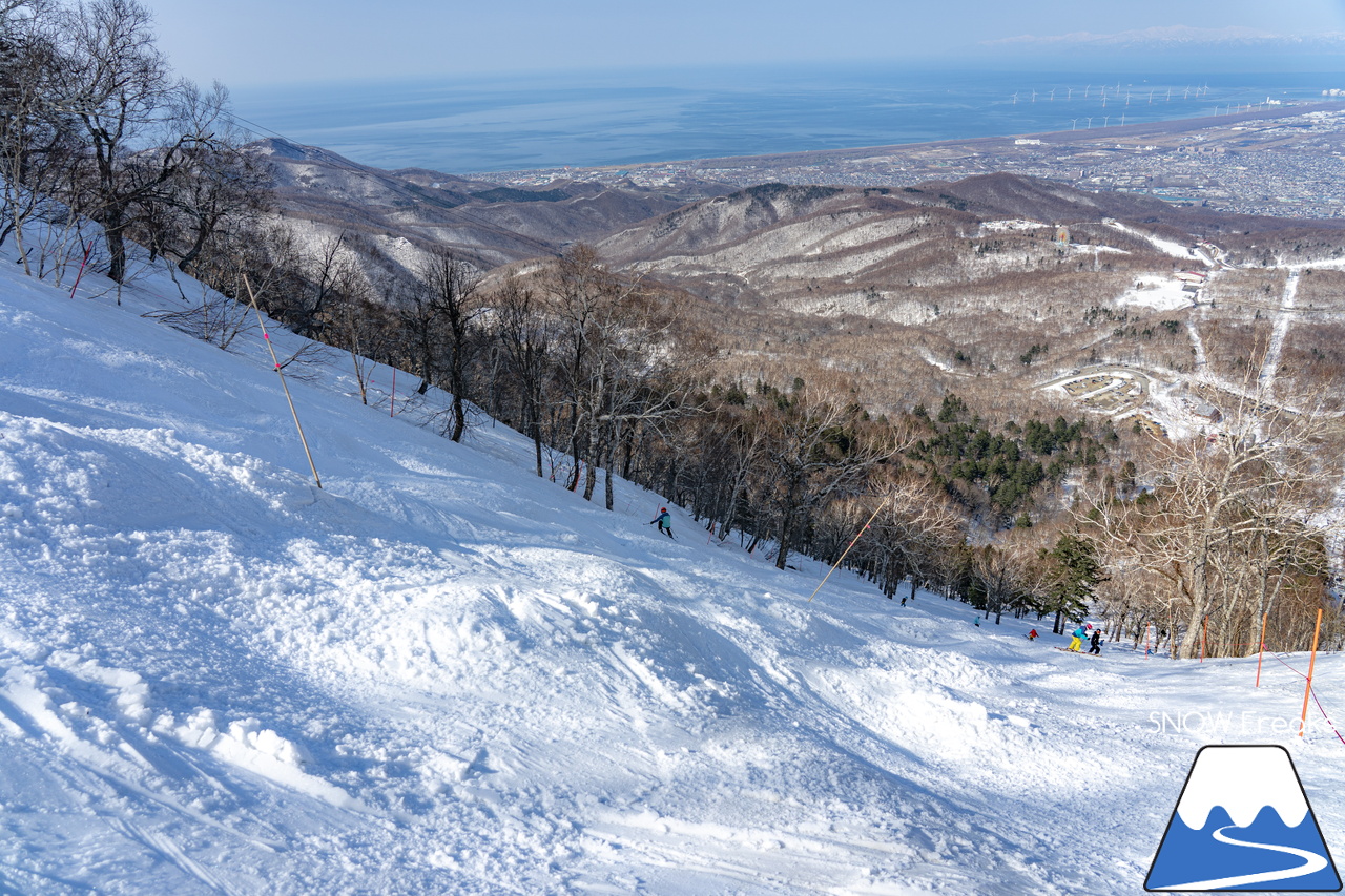 サッポロテイネ｜ついに…本格的な春シーズンが到来！ザクザク雪で凸凹な急斜面が楽しすぎる♪